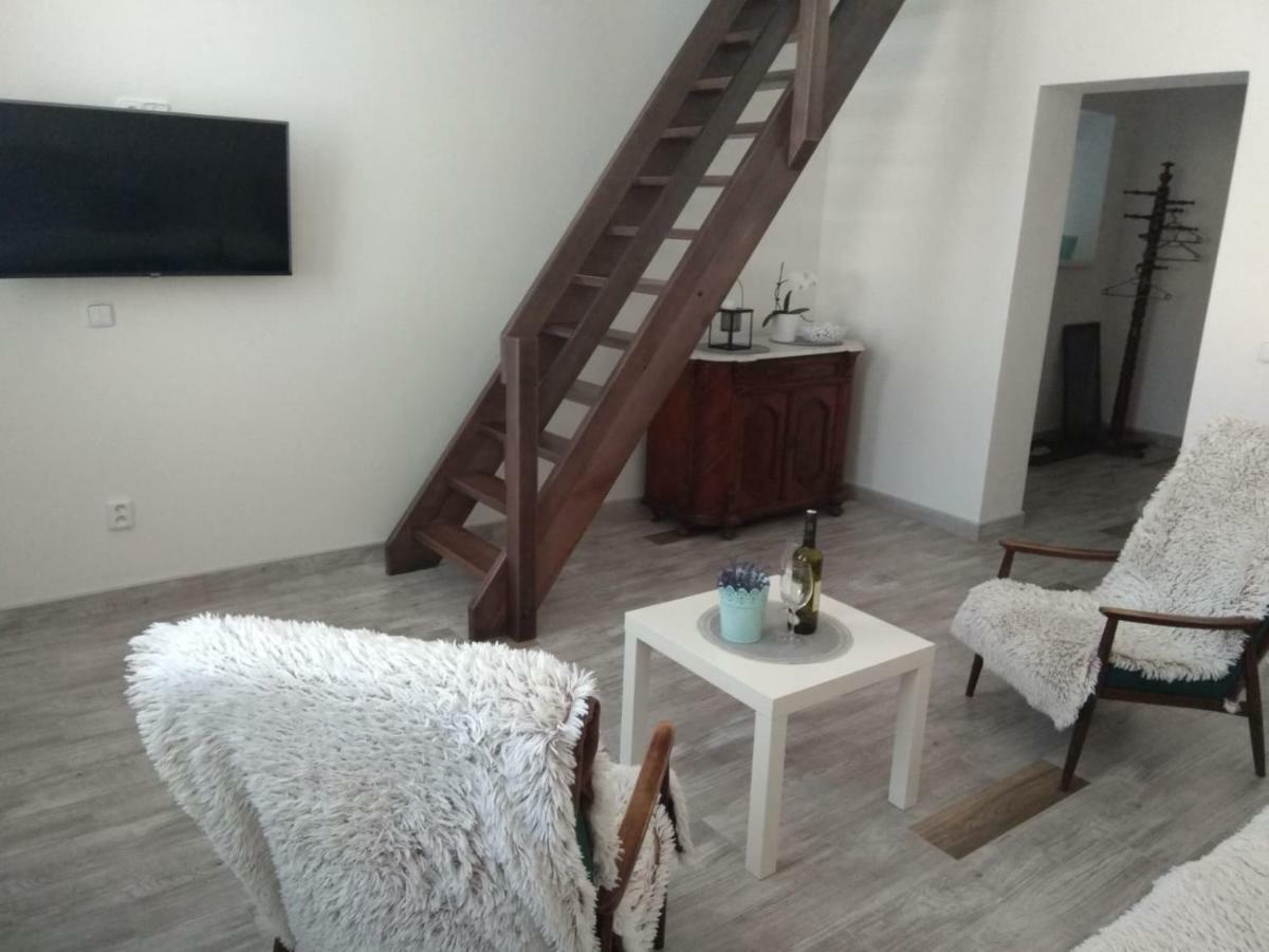 Apartmany U Splavu Veseli nad Moravou Ngoại thất bức ảnh