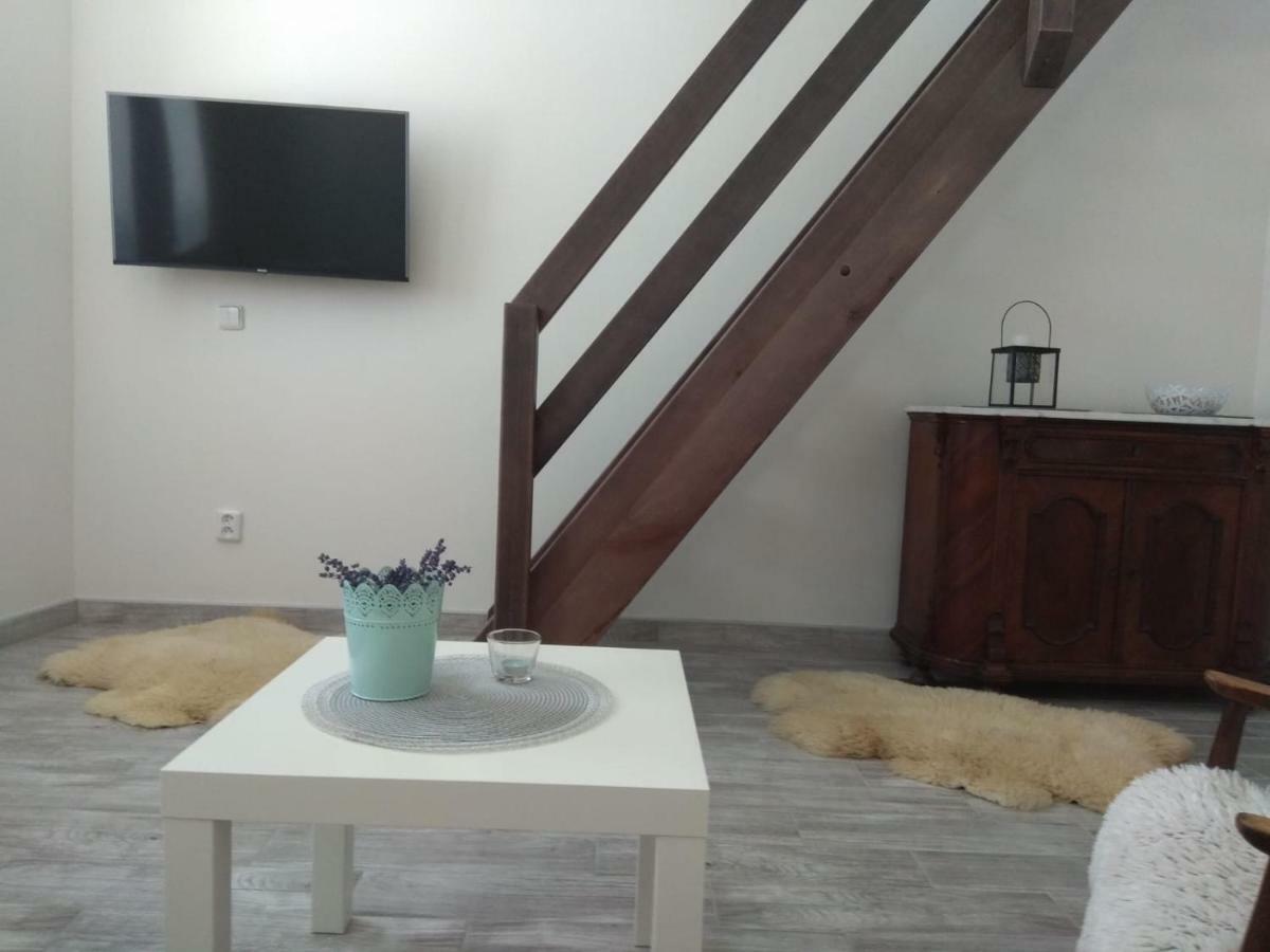 Apartmany U Splavu Veseli nad Moravou Ngoại thất bức ảnh
