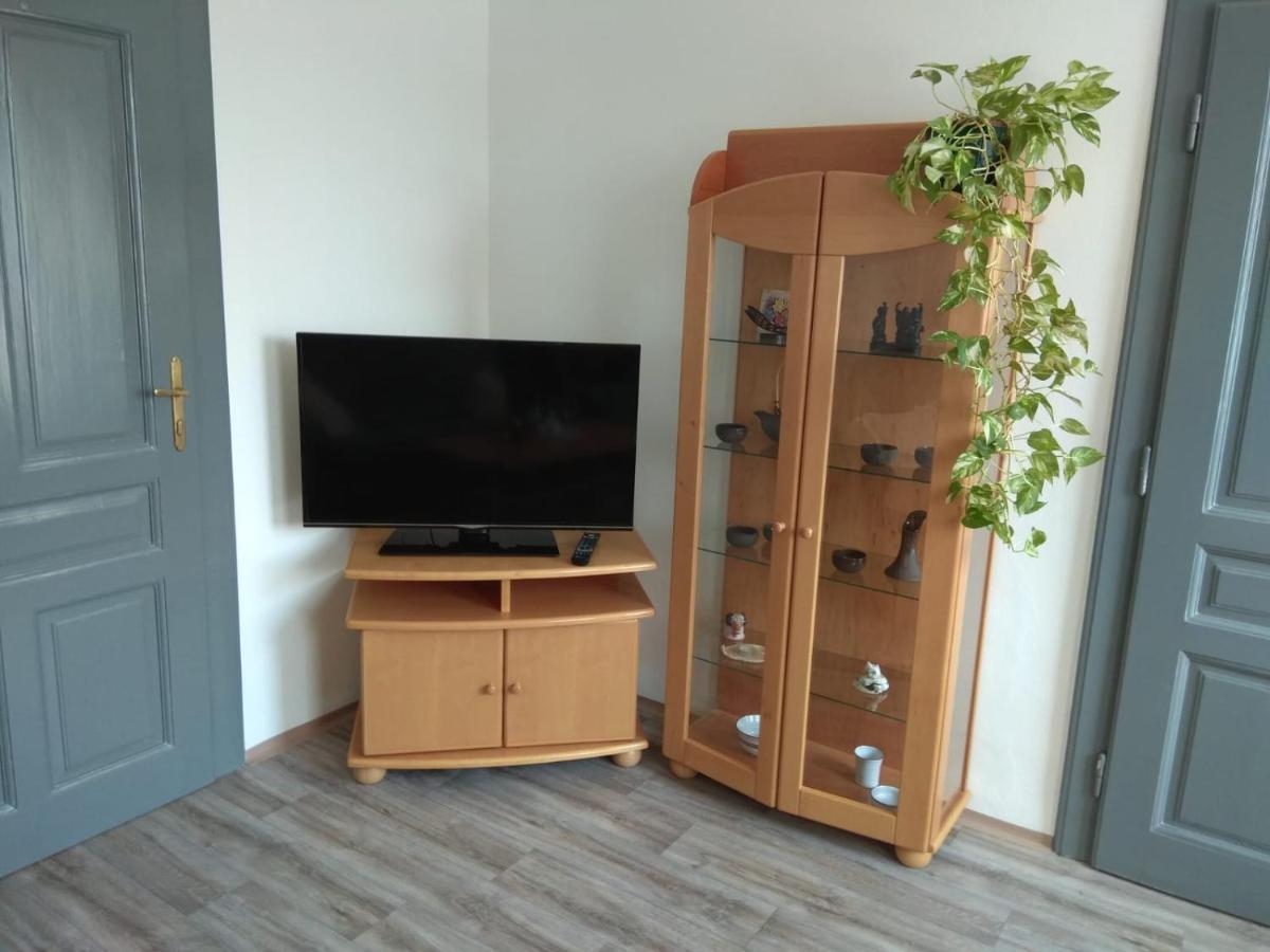 Apartmany U Splavu Veseli nad Moravou Ngoại thất bức ảnh