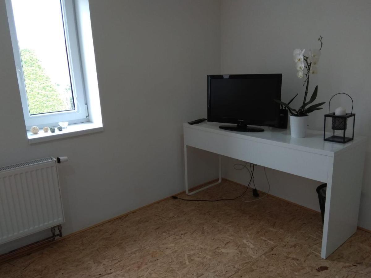 Apartmany U Splavu Veseli nad Moravou Ngoại thất bức ảnh